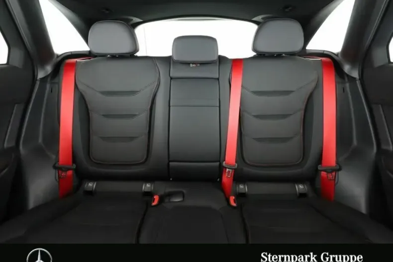 Mercedes-Benz GLC 43 AMG din 2024 cu 11.402 km - oferta MER120179 - foto 9