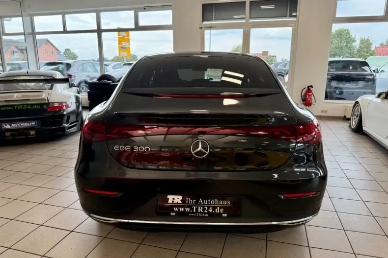 Mercedes-Benz EQE din 2022 cu 58.820 km - oferta MER120182 - foto 4
