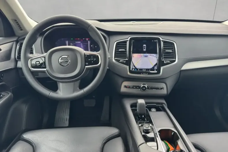 Volvo XC90 din 2024 cu 24.380 km - oferta VOL120186 - foto 9