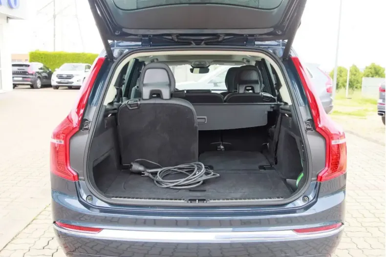 Volvo XC90 din 2022 cu 30.199 km - oferta VOL120188 - foto 5