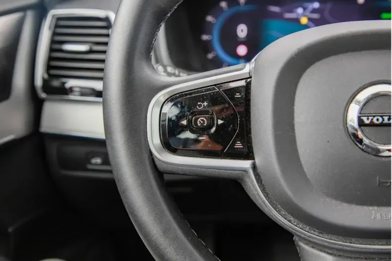 Volvo XC90 din 2022 cu 30.199 km - oferta VOL120188 - foto 19