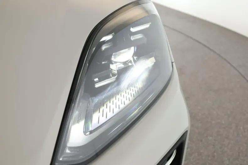 Porsche Cayenne din 2024 cu 28.700 km - oferta POR120191 - foto 13