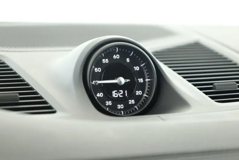 Porsche Cayenne din 2024 cu 28.700 km - oferta POR120191 - foto 20