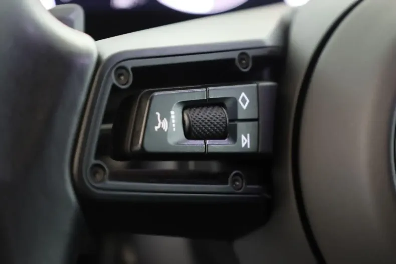 Porsche Cayenne din 2024 cu 28.700 km - oferta POR120191 - foto 27