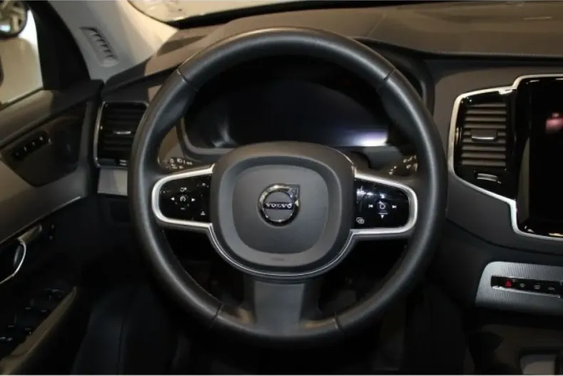 Volvo XC90 din 2022 cu 32.362 km - oferta VOL120194 - foto 6