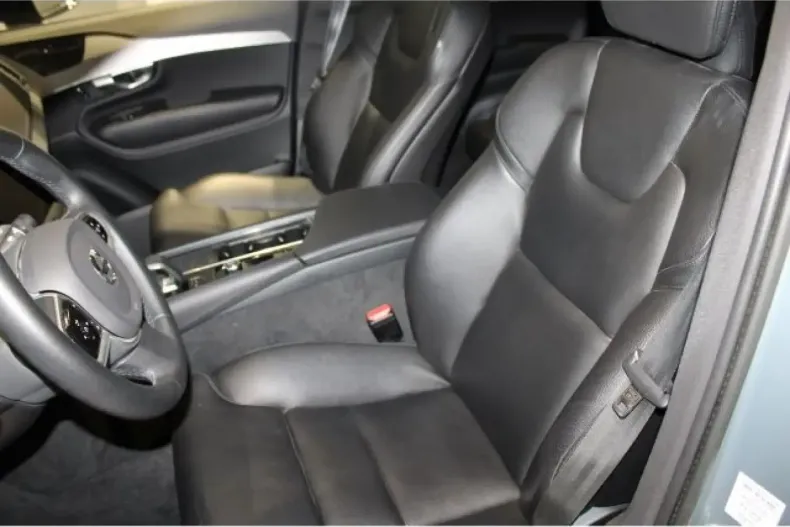 Volvo XC90 din 2022 cu 32.362 km - oferta VOL120194 - foto 9