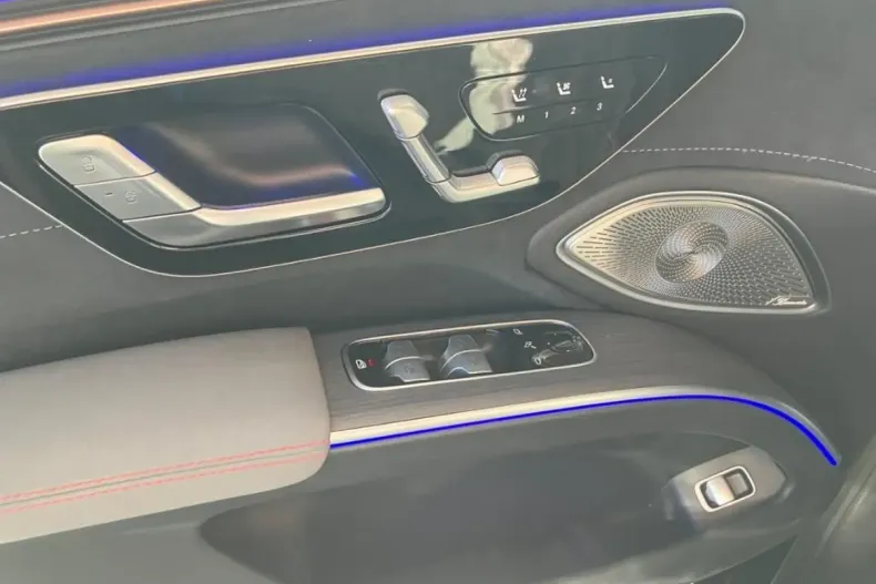 Mercedes-Benz EQS din 2023 cu 44.900 km - oferta MER120195 - foto 19