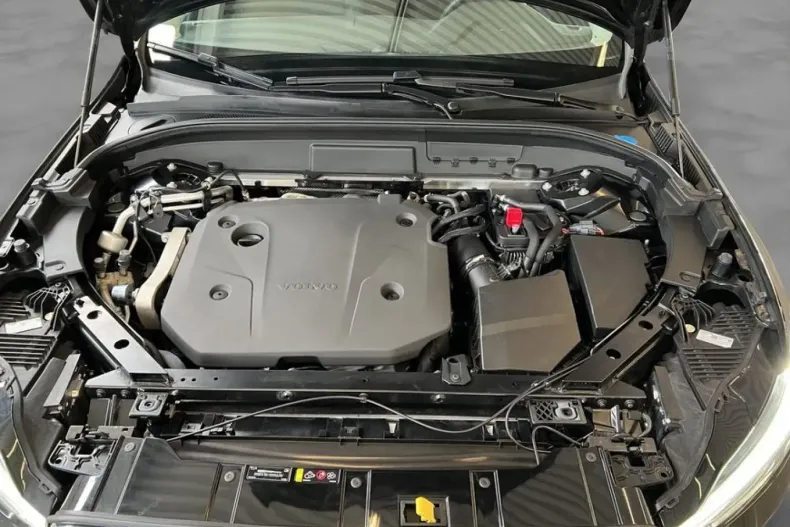 Volvo XC60 din 2023 cu 34.711 km - oferta VOL120204 - foto 21