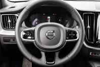 Volvo XC60 din 2023 cu 8.361 km - oferta VOL120205 - foto 6