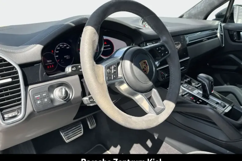 Porsche Cayenne din 2022 cu 45.626 km - oferta POR120207 - foto 9