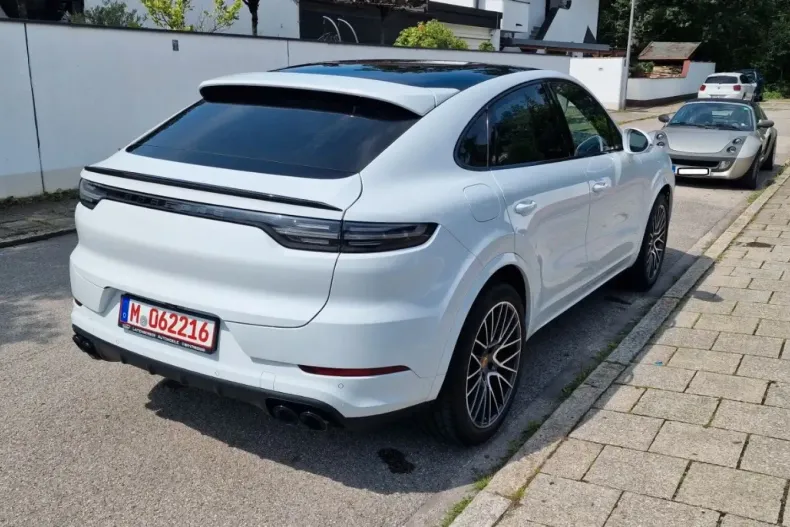 Porsche Cayenne din 2020 cu 32.000 km - oferta POR120208 - foto 4