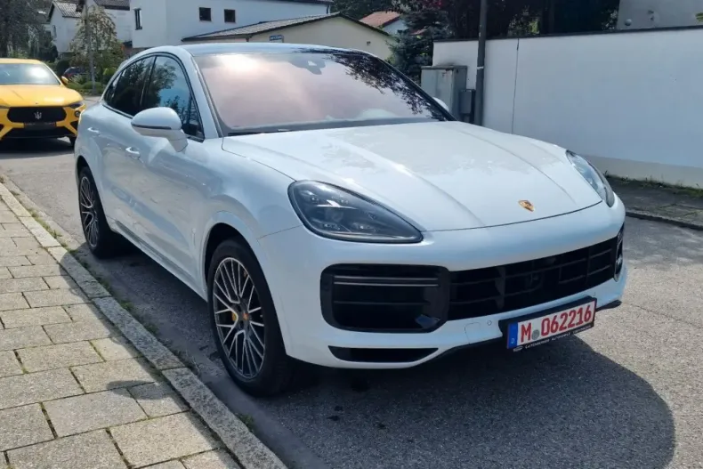 Porsche Cayenne din 2020 cu 32.000 km - oferta POR120208 - foto 6