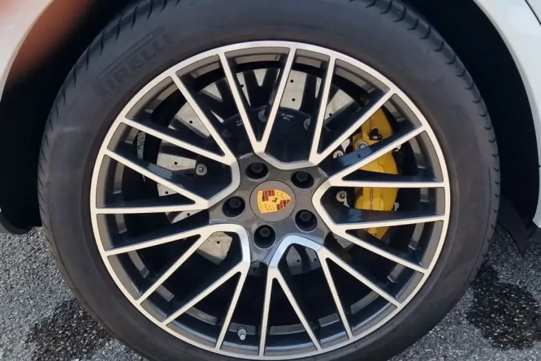 Porsche Cayenne din 2020 cu 32.000 km - oferta POR120208 - foto 11