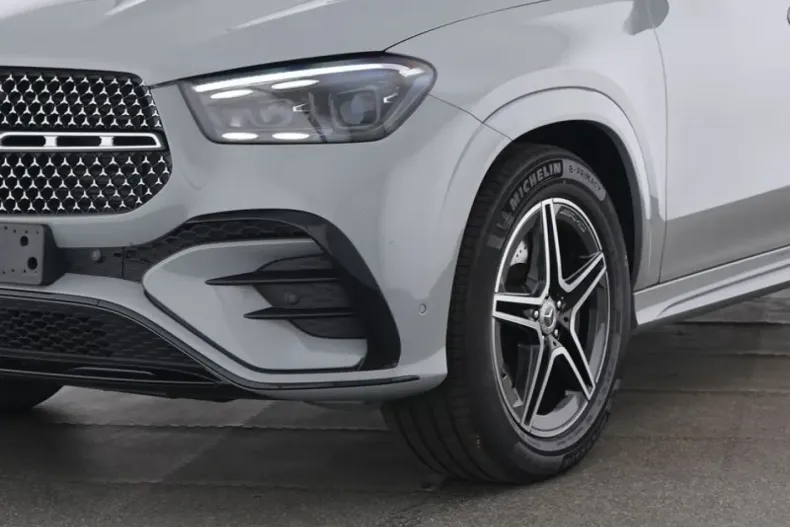Mercedes-Benz GLE 350 din 2024 cu 18.486 km - oferta MER120210 - foto 3
