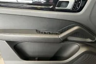 Porsche Cayenne din 2021 cu 47.360 km - oferta POR120215 - foto 7