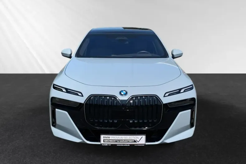 BMW i7 din 2024 cu 20.049 km - oferta BMW120218 - foto 6
