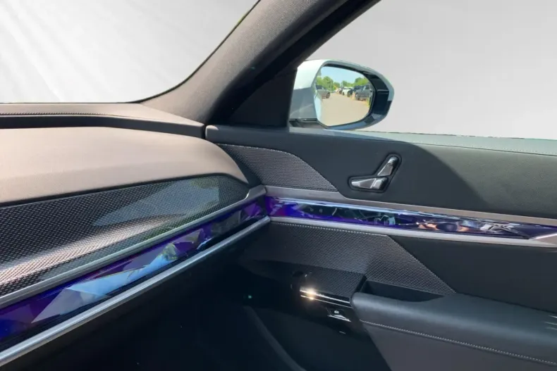 BMW i7 din 2024 cu 20.049 km - oferta BMW120218 - foto 18