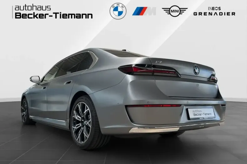 BMW i7 din 2024 cu 52.524 km - oferta BMW120219 - foto 4