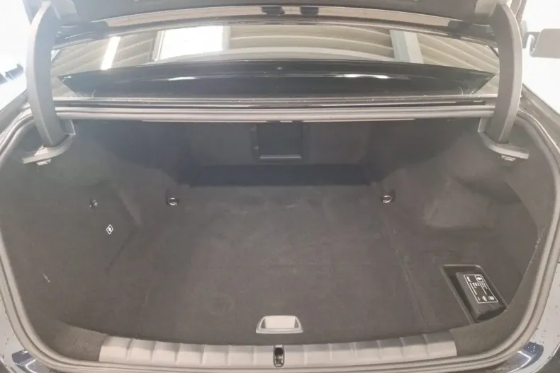 BMW i7 din 2024 cu 55.039 km - oferta BMW120221 - foto 19