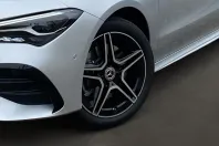 Mercedes-Benz CLA 250 din 2023 cu 9.990 km - oferta MER120224 - foto 14