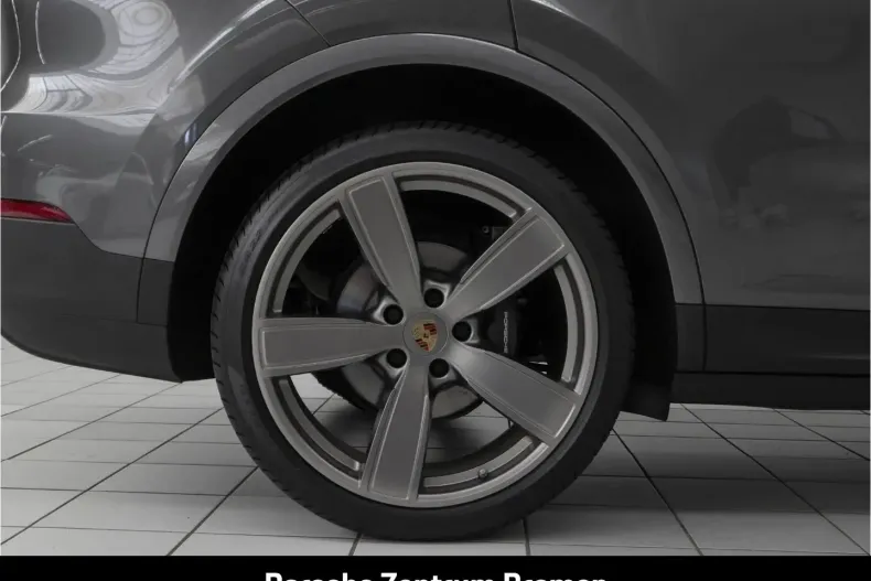 Porsche Cayenne din 2021 cu 49.976 km - oferta POR120226 - foto 11