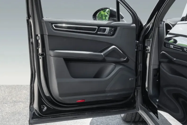 Porsche Cayenne din 2022 cu 67.990 km - oferta POR120227 - foto 19