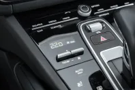 Porsche Cayenne din 2022 cu 67.990 km - oferta POR120227 - foto 36