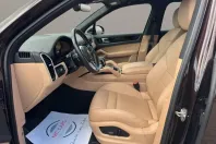 Porsche Cayenne din 2022 cu 42.900 km - oferta POR120229 - foto 9