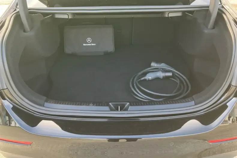 Mercedes-Benz A 250 din 2022 cu 44.150 km - oferta MER120231 - foto 12