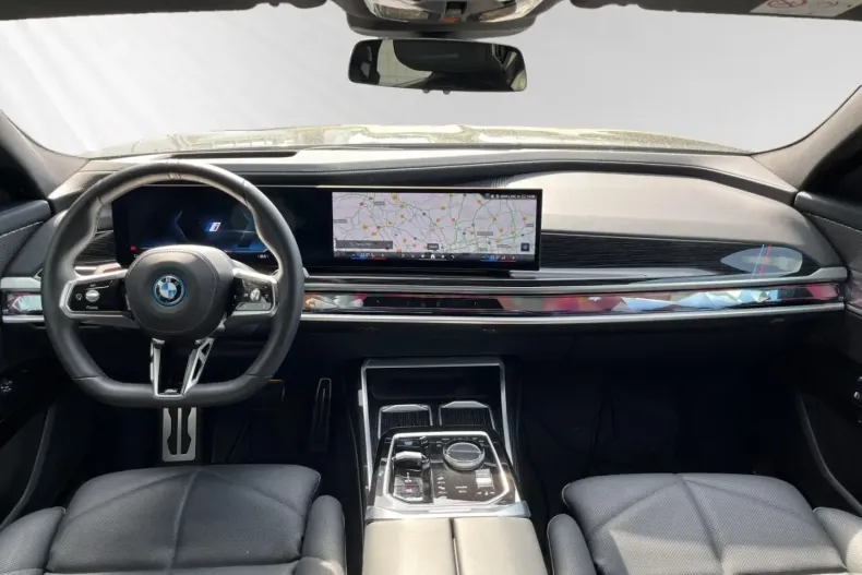 BMW i7 din 2024 cu 24.290 km - oferta BMW120232 - foto 2