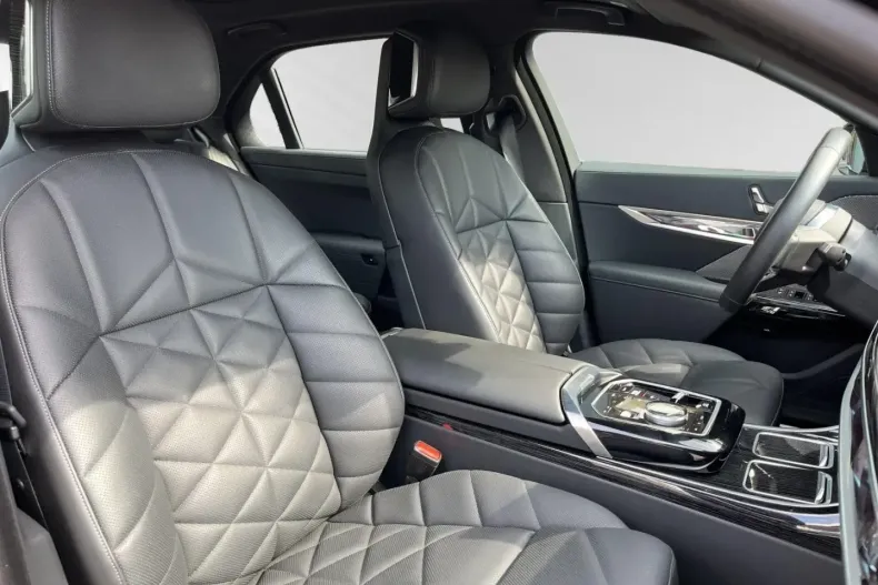 BMW i7 din 2024 cu 24.290 km - oferta BMW120232 - foto 7