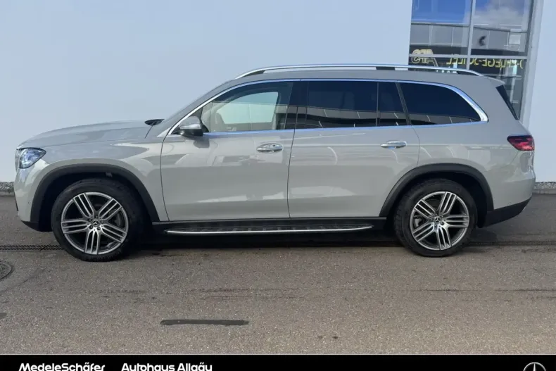 Mercedes-Benz GLS 350 din 2024 cu 13.332 km - oferta MER120236 - foto 3