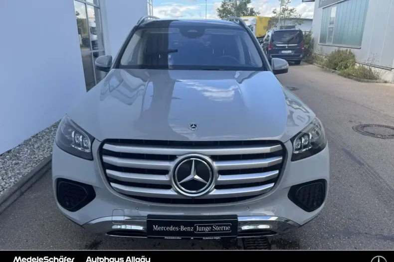 Mercedes-Benz GLS 350 din 2024 cu 13.332 km - oferta MER120236 - foto 9