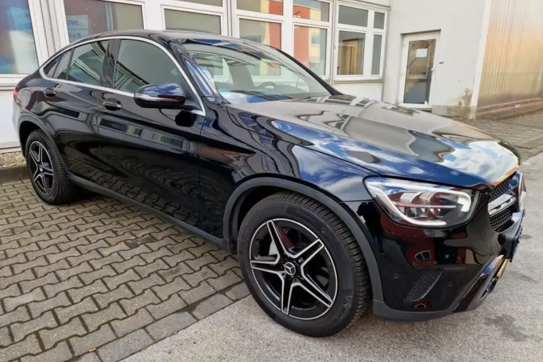 Mercedes-Benz GLC 200 din 2020 cu 76.800 km - oferta MER120237 - foto 2