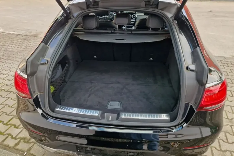 Mercedes-Benz GLC 200 din 2020 cu 76.800 km - oferta MER120237 - foto 11