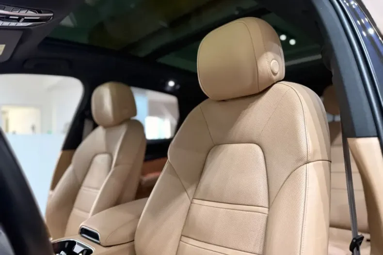 Porsche Cayenne din 2022 cu 67.000 km - oferta POR120240 - foto 23