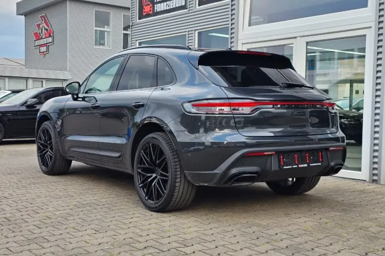 Porsche Macan din 2024 cu 5.800 km - oferta POR120242 - foto 8