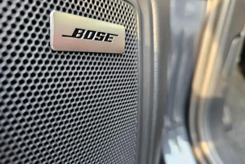 Porsche Macan din 2024 cu 5.800 km - oferta POR120242 - foto 30