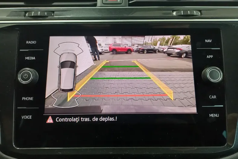 Volkswagen Tiguan din 2022 cu 49.683 km - oferta VOL120247 - foto 32