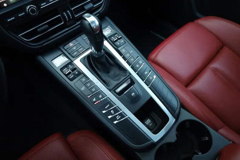 Porsche Macan din 2021 cu 57.387 km - oferta POR120251 - foto 15