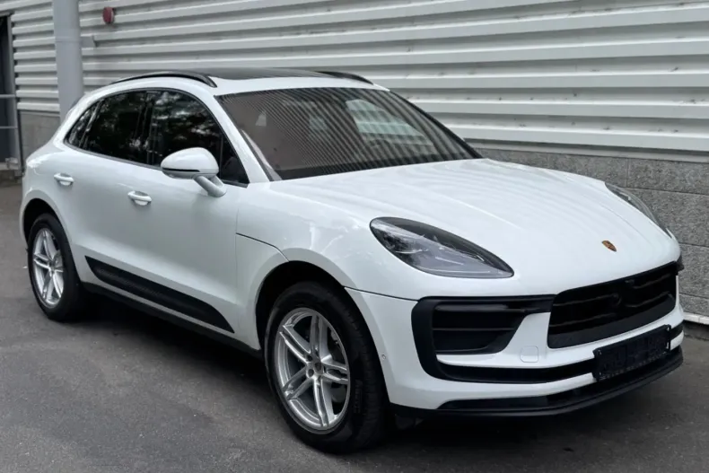 Porsche Macan din 2022 cu 40.000 km - oferta POR120252 - foto 3