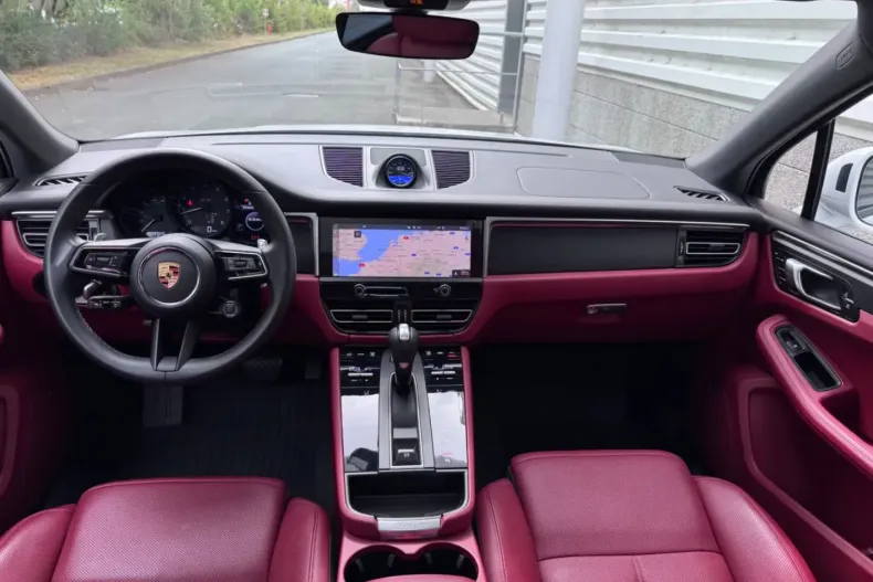 Porsche Macan din 2022 cu 40.000 km - oferta POR120252 - foto 10