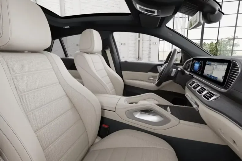 Mercedes-Benz GLE 450 din 2025 cu 8.500 km - oferta MER120256 - foto 6