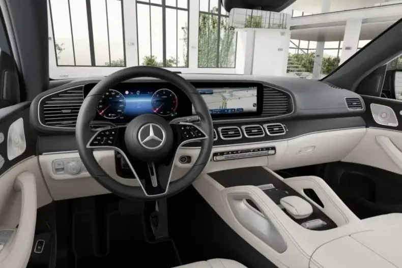 Mercedes-Benz GLE 450 din 2025 cu 8.500 km - oferta MER120256 - foto 7