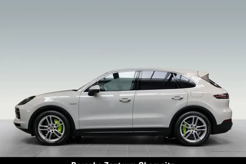 Porsche Cayenne din 2022 cu 57.700 km - oferta POR120260 - foto 2