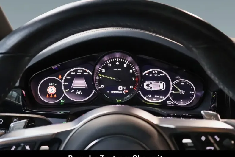 Porsche Cayenne din 2022 cu 57.700 km - oferta POR120260 - foto 22