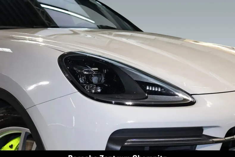 Porsche Cayenne din 2022 cu 57.700 km - oferta POR120260 - foto 32