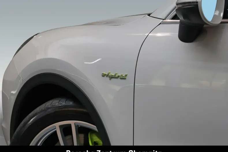 Porsche Cayenne din 2022 cu 57.700 km - oferta POR120260 - foto 35