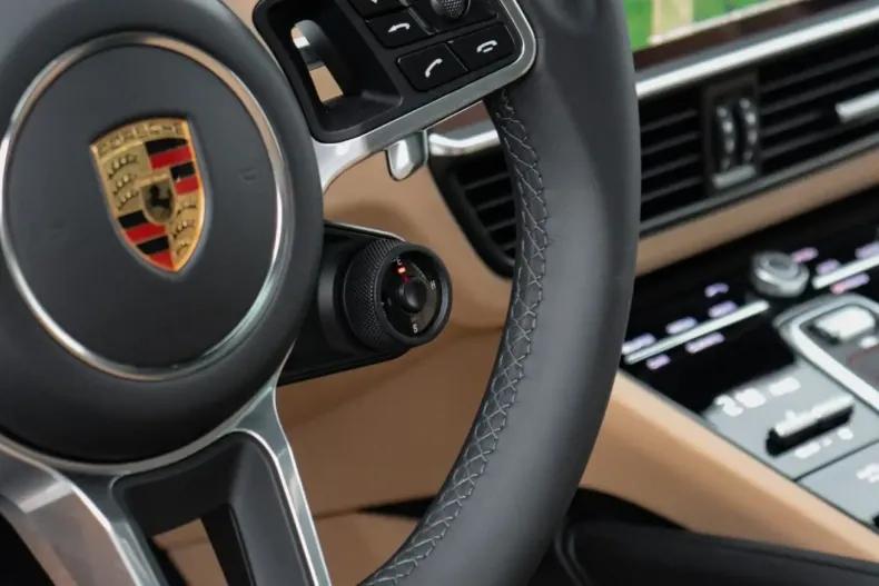 Porsche Cayenne din 2023 cu 43.012 km - oferta POR120261 - foto 18