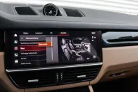 Porsche Cayenne din 2023 cu 43.012 km - oferta POR120261 - foto 23